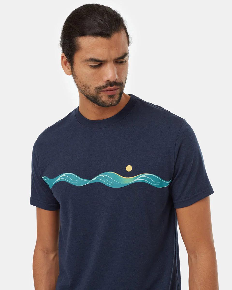 Artist Waves T-Shirt - Image 4