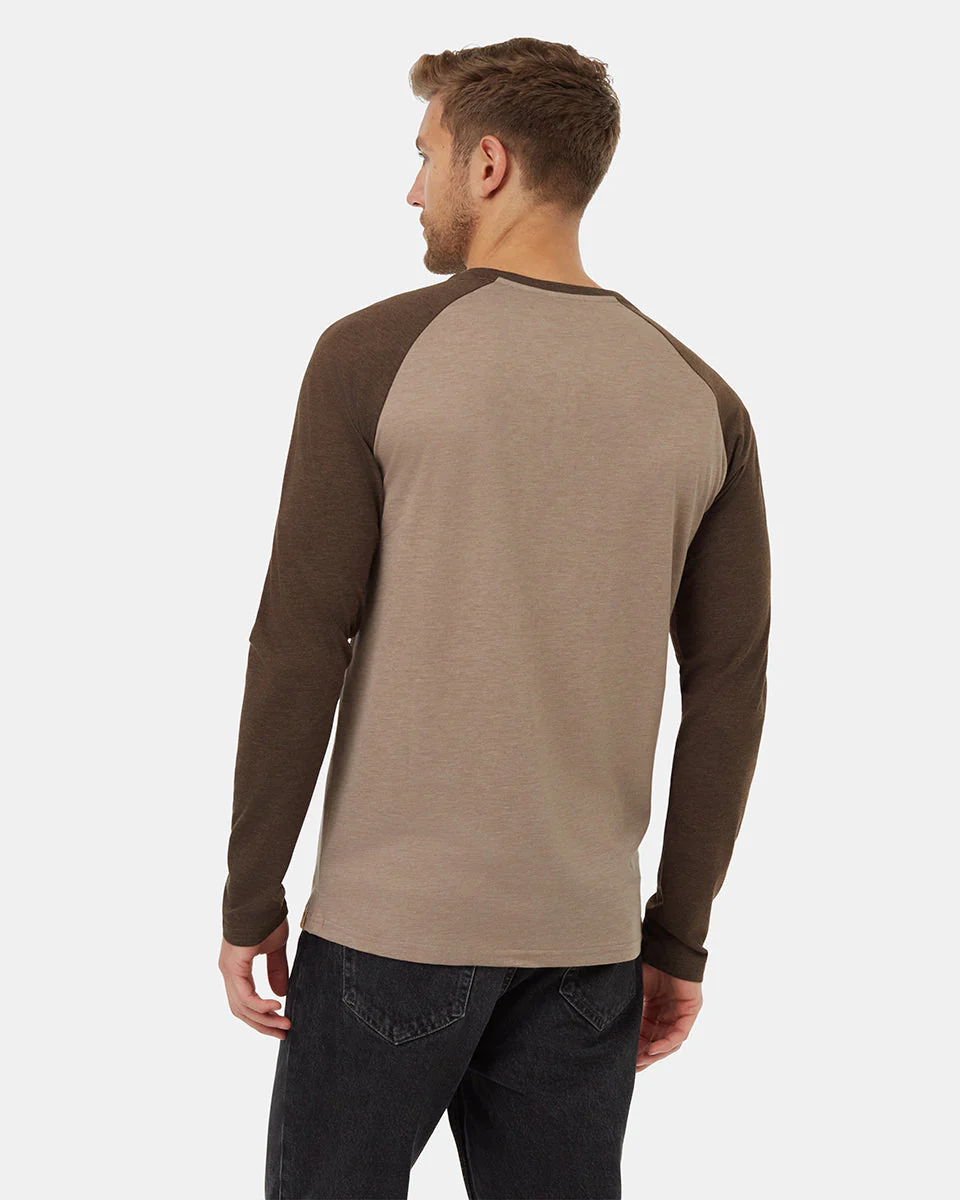 TreeBlend Baker Henley Longsleeve - Image 3
