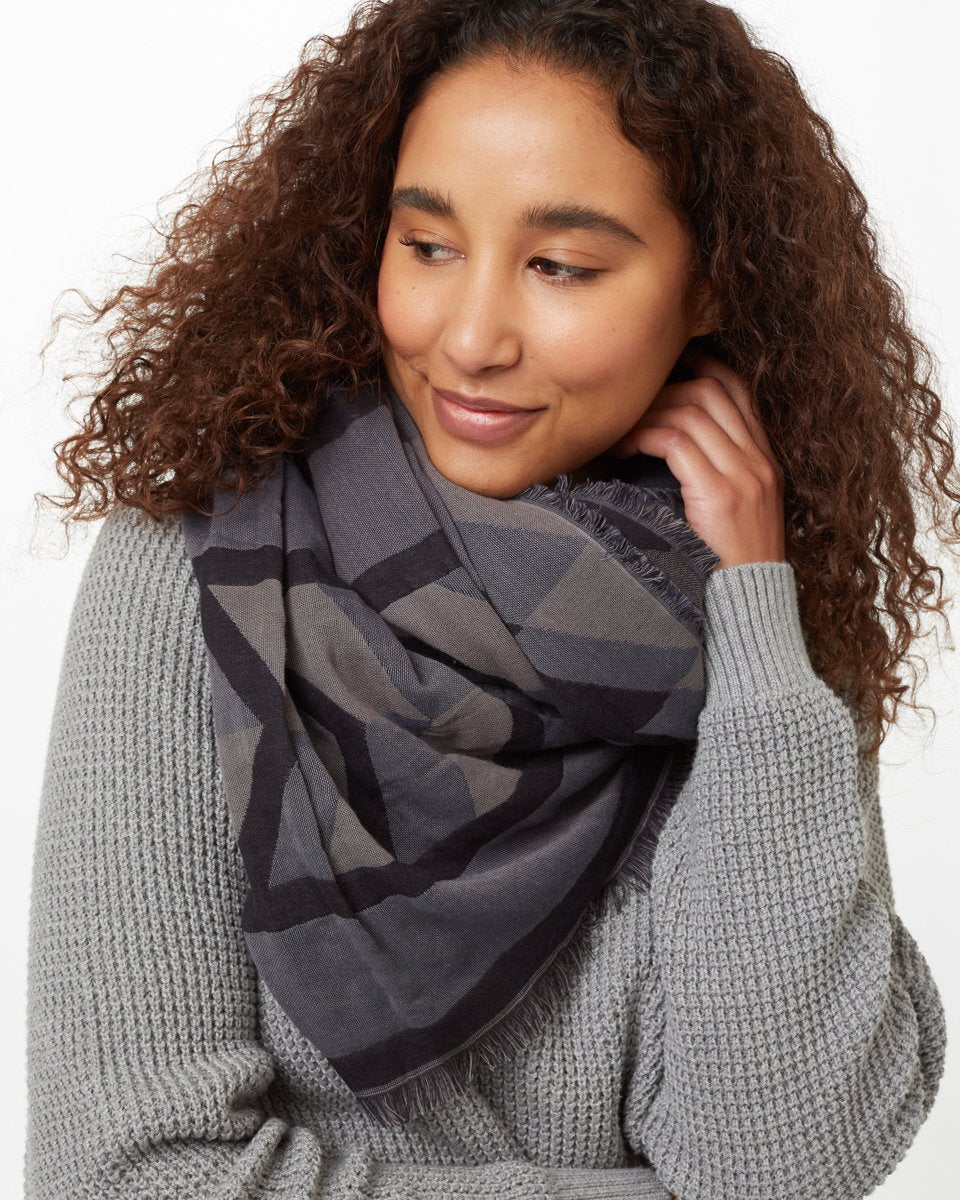 Cotton Geo Blanket Scarf - Image 3