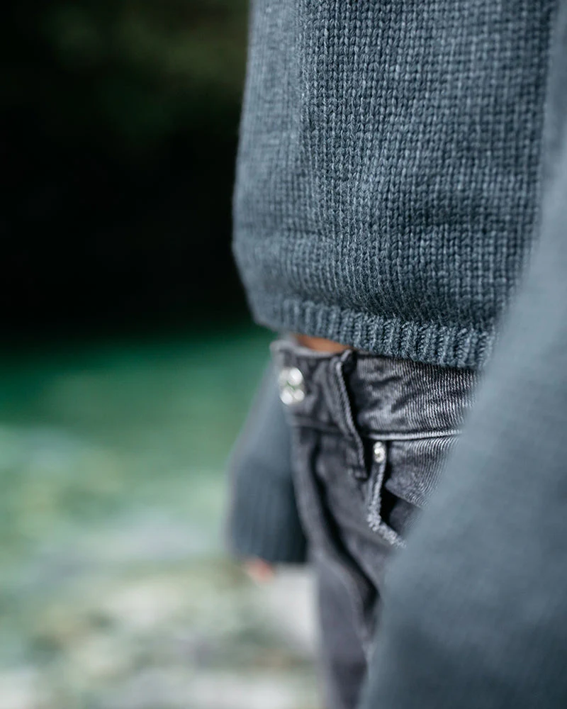 Moray Sweater - Image 10
