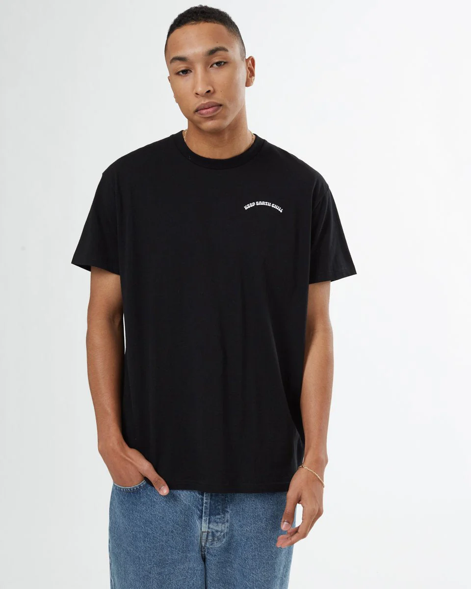 Keep Earth Chill Unisex T-Shirt - Image 2