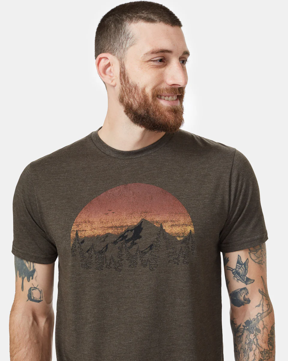 Vintage Sunset T-Shirt - Image 3