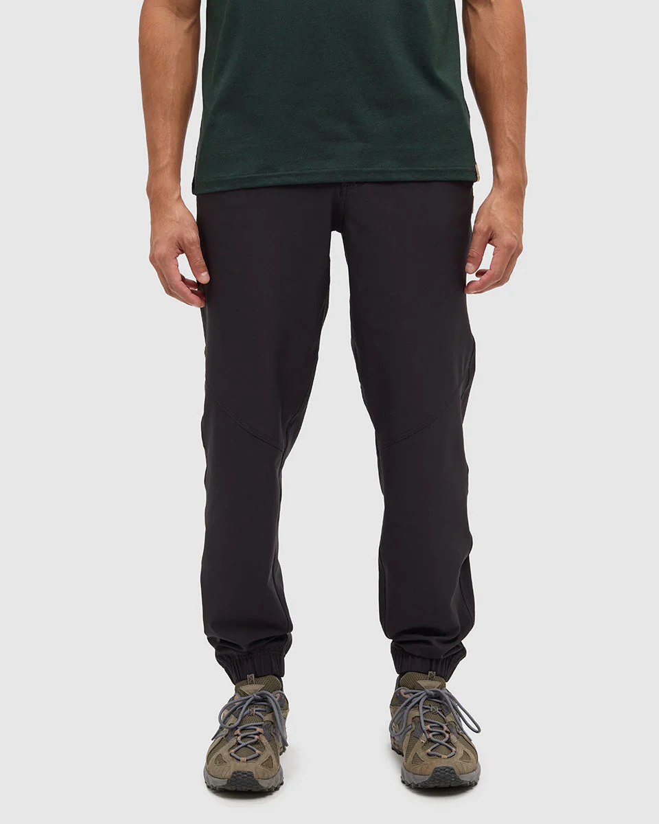 Rainier Jogger