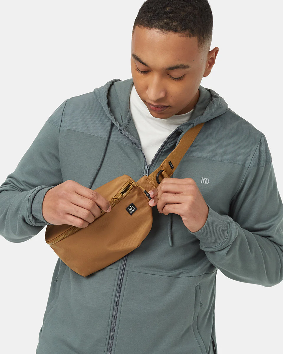 Conway Hip Pack - Image 8