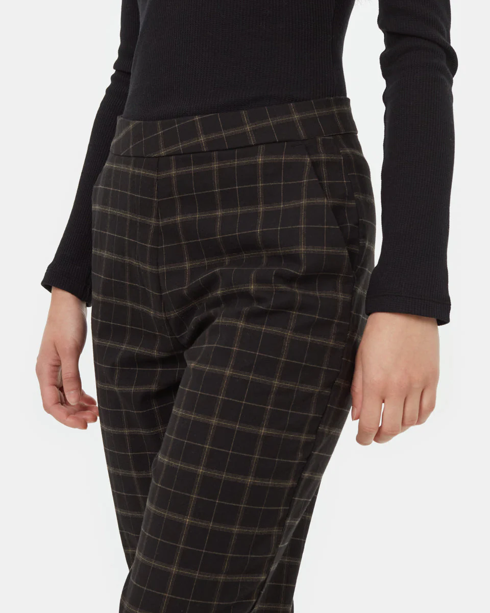 Soft EcoTwill Cropped Pant - Image 4