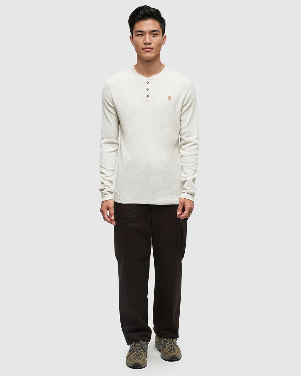 Freemont Henley - Image 3