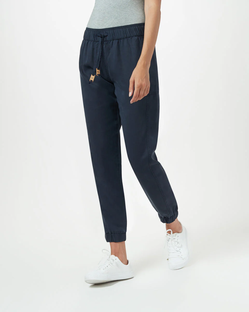 Colwood Jogger - Image 2