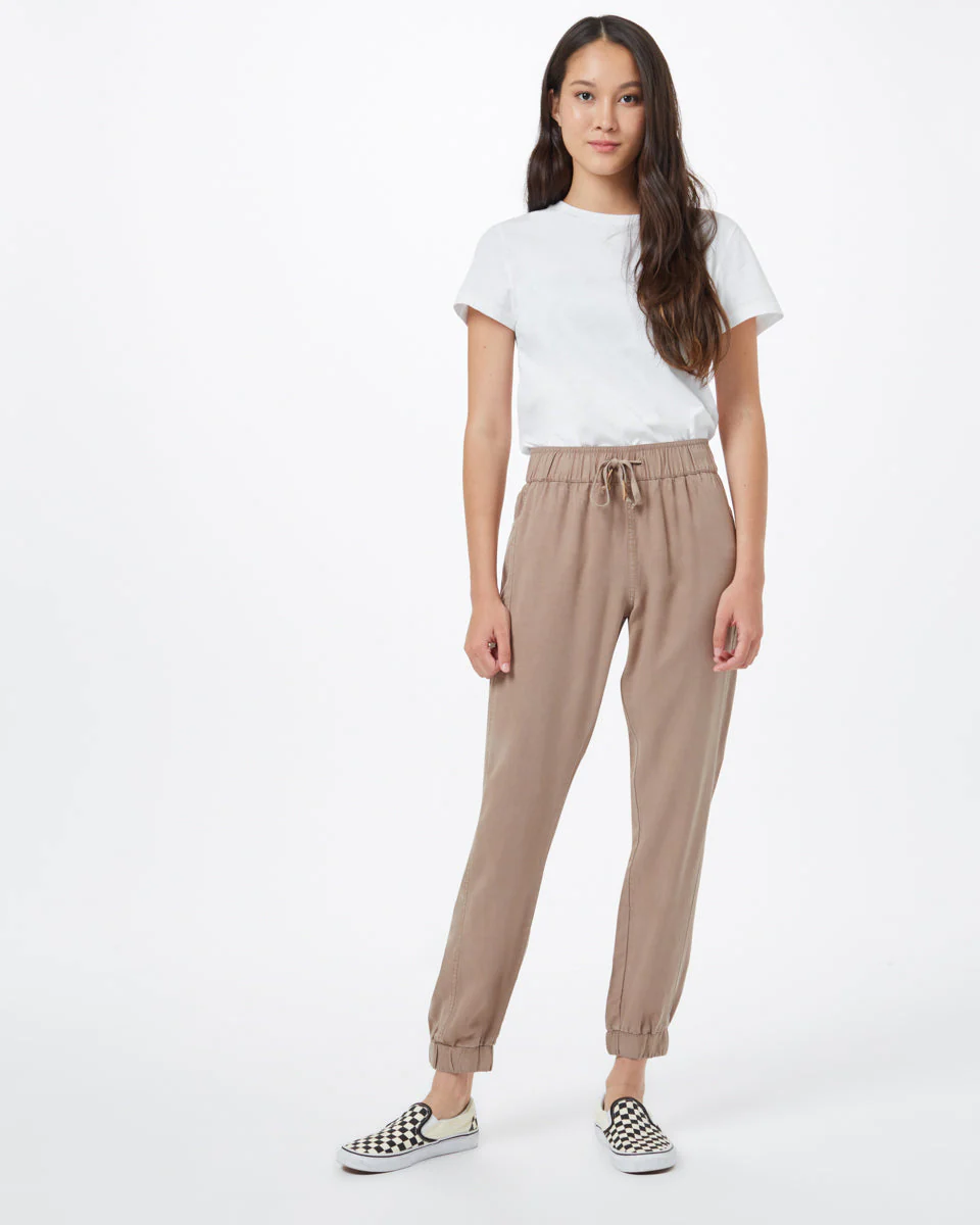 Colwood Jogger - Image 4