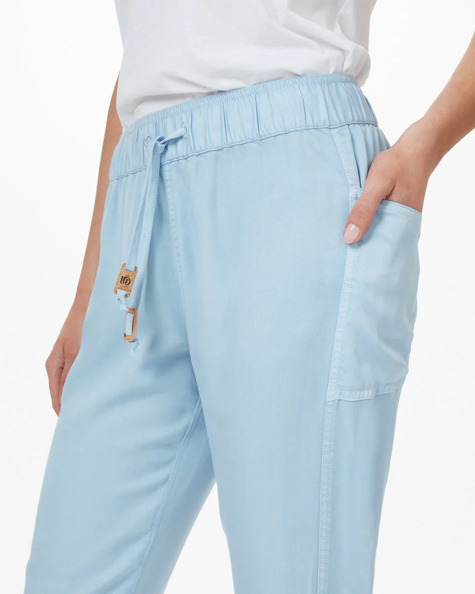 Colwood Jogger - Image 2