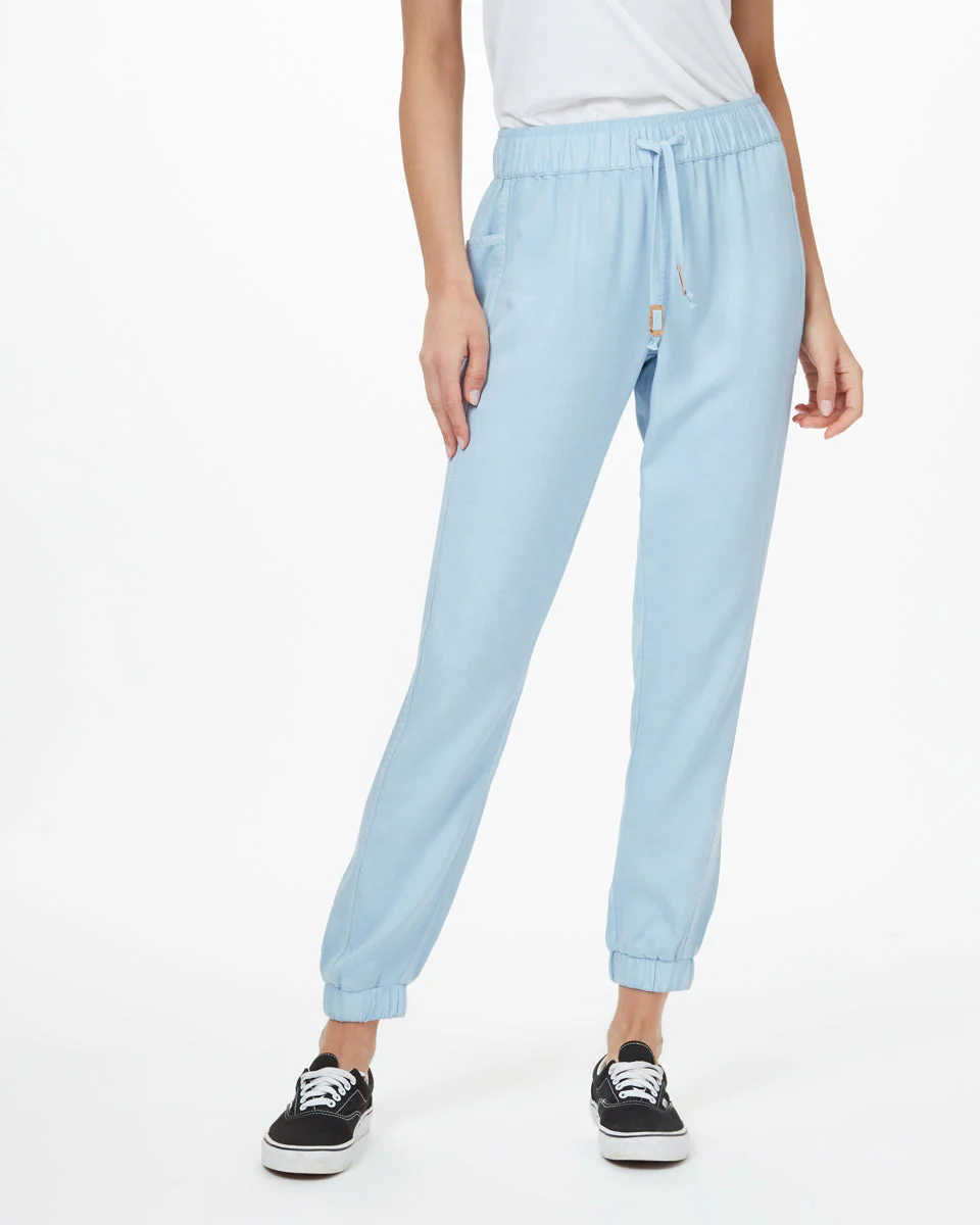 Colwood Jogger - Image 5