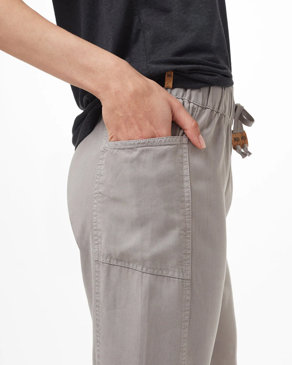 Colwood Jogger - Image 4