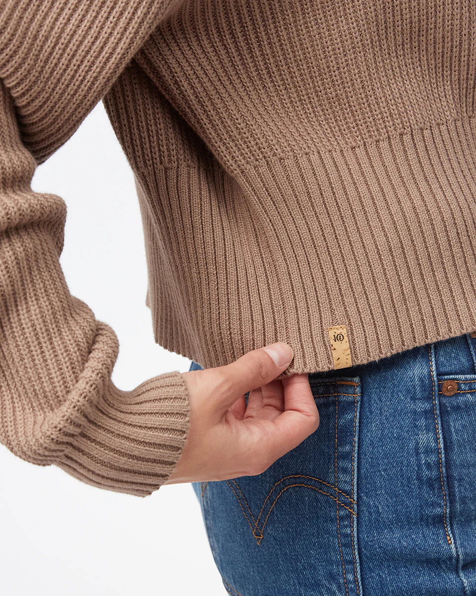 Highline 1/4 Zip Mock Neck - Image 5