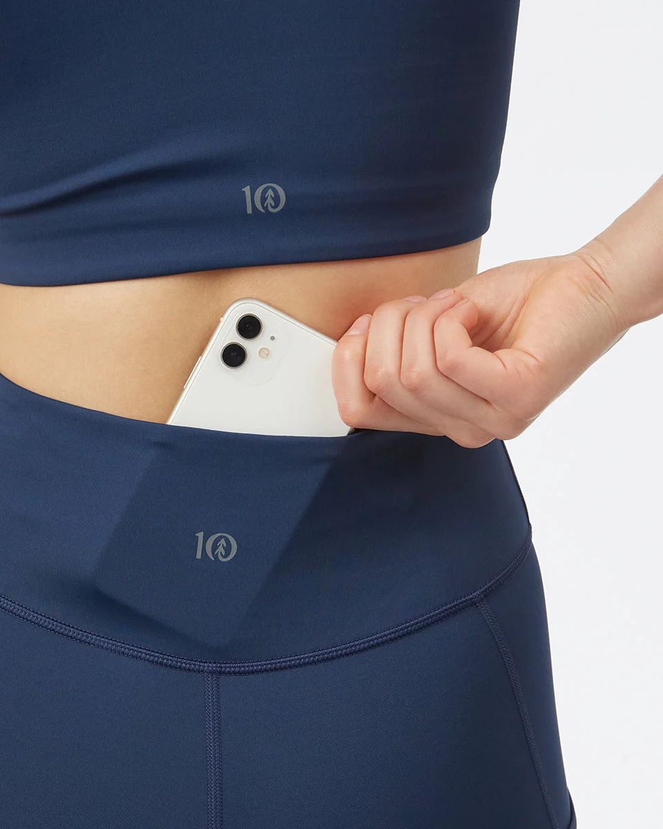 InMotion 7/8 Pocket Legging - Image 4