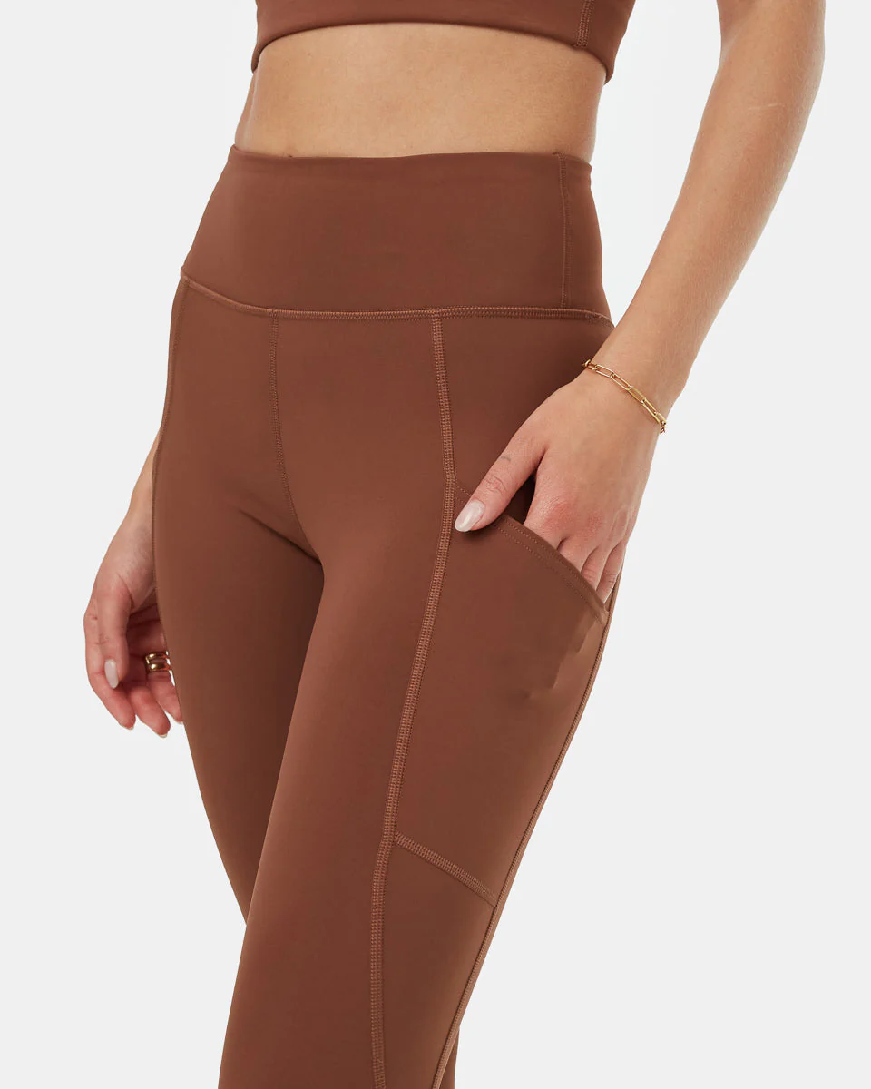 inMotion Pocket Legging - Image 4